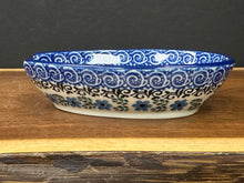 Load image into Gallery viewer, Spoon Rest - U2517 - U4
