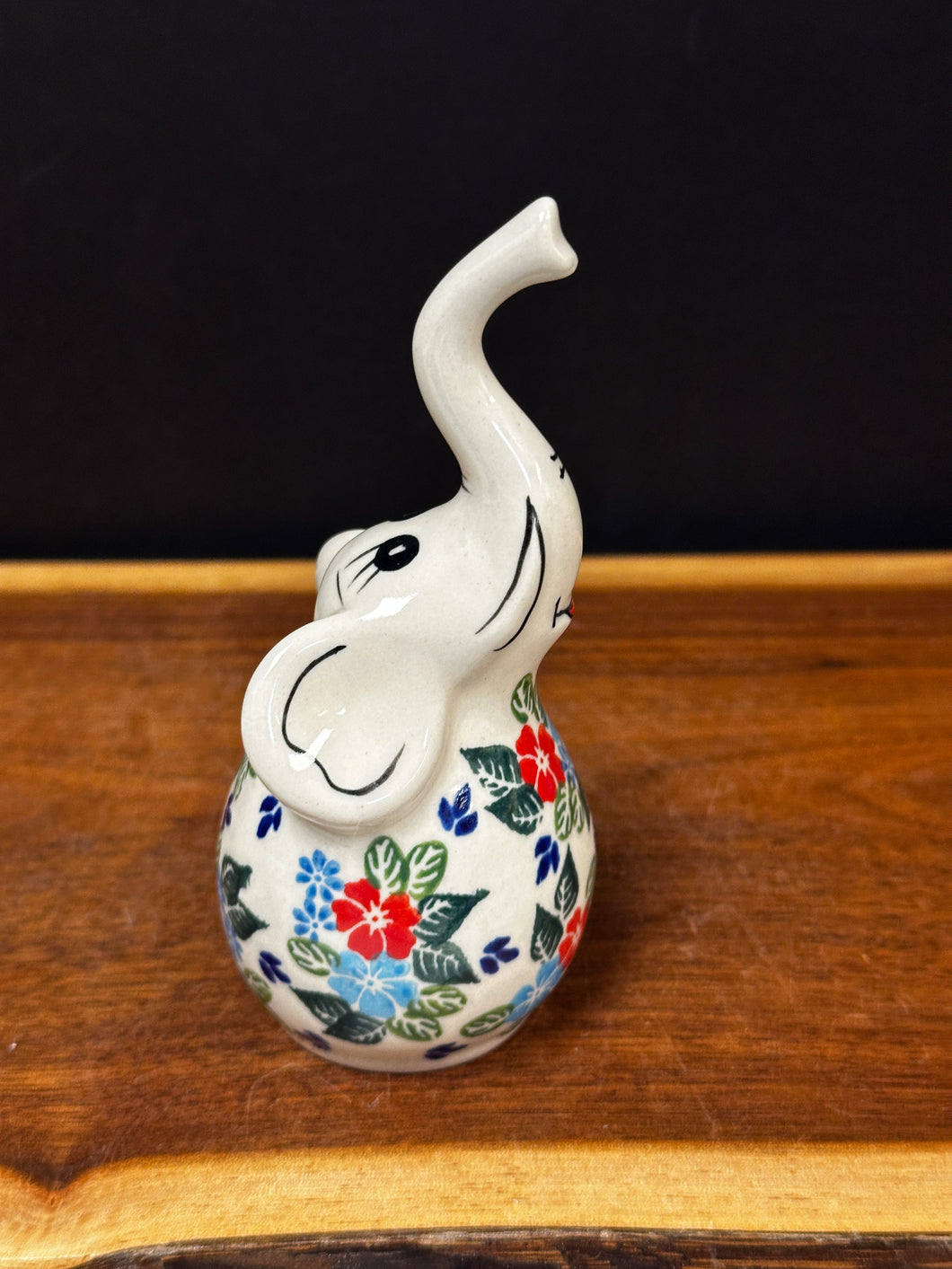 Elephant Ring Holder, Kalich - Red & Blue