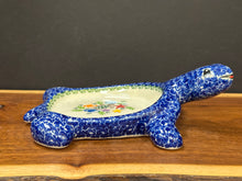 Load image into Gallery viewer, Turtle Figurine w/Removable Lid, Kalich - Shelly
