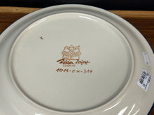 Load image into Gallery viewer, Plate, Dinner 10.75&quot; - Amaryllis by Morning
