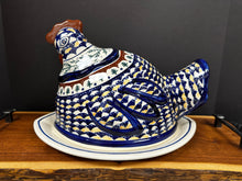 Load image into Gallery viewer, Chicken Roaster, Pre-owned - Cracked Plate
