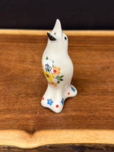Load image into Gallery viewer, Pie Bird - Buttercup 4”
