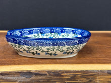 Load image into Gallery viewer, Spoon Rest - Bluebird Vines
