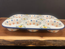 Load image into Gallery viewer, Muffin Pan - Buttercup
