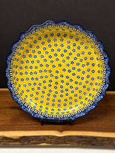 Load image into Gallery viewer, Pie Plate, Fluted 10" - Sunburst
