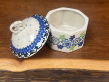 Load image into Gallery viewer, Trinket Box - Flower Works
