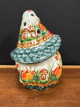 Load image into Gallery viewer, Pumpkin, Jack O'Lantern Kalich - Wizard in the Pumpkin Patch
