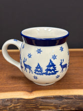 Load image into Gallery viewer, Mug, Bubble 12 oz - Winter Forest
