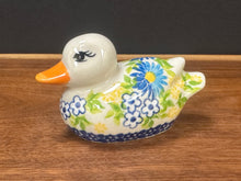 Load image into Gallery viewer, Duck, Figurine - Kalich Asters by the Lake
