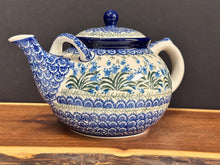 Load image into Gallery viewer, Teapot , 1.75 Qt - Blue Bells
