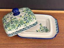 Load image into Gallery viewer, Butter Dish - Evergreen Wreath
