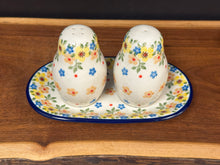 Load image into Gallery viewer, Salt &amp; Pepper Set - Buttercup
