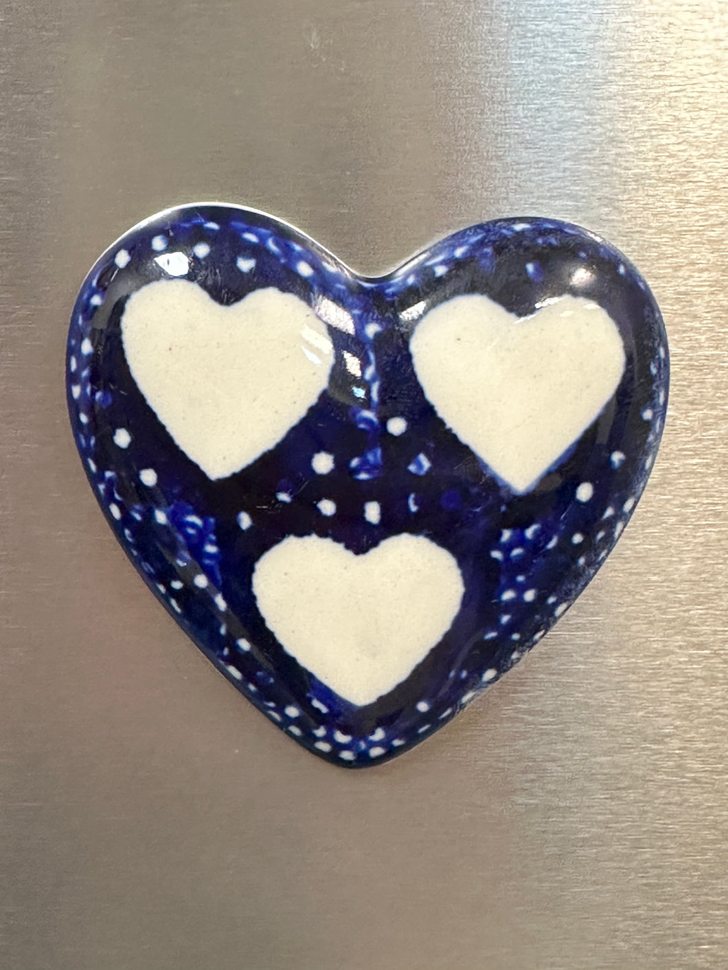 Magnet, Heart - White Hearts on Blue