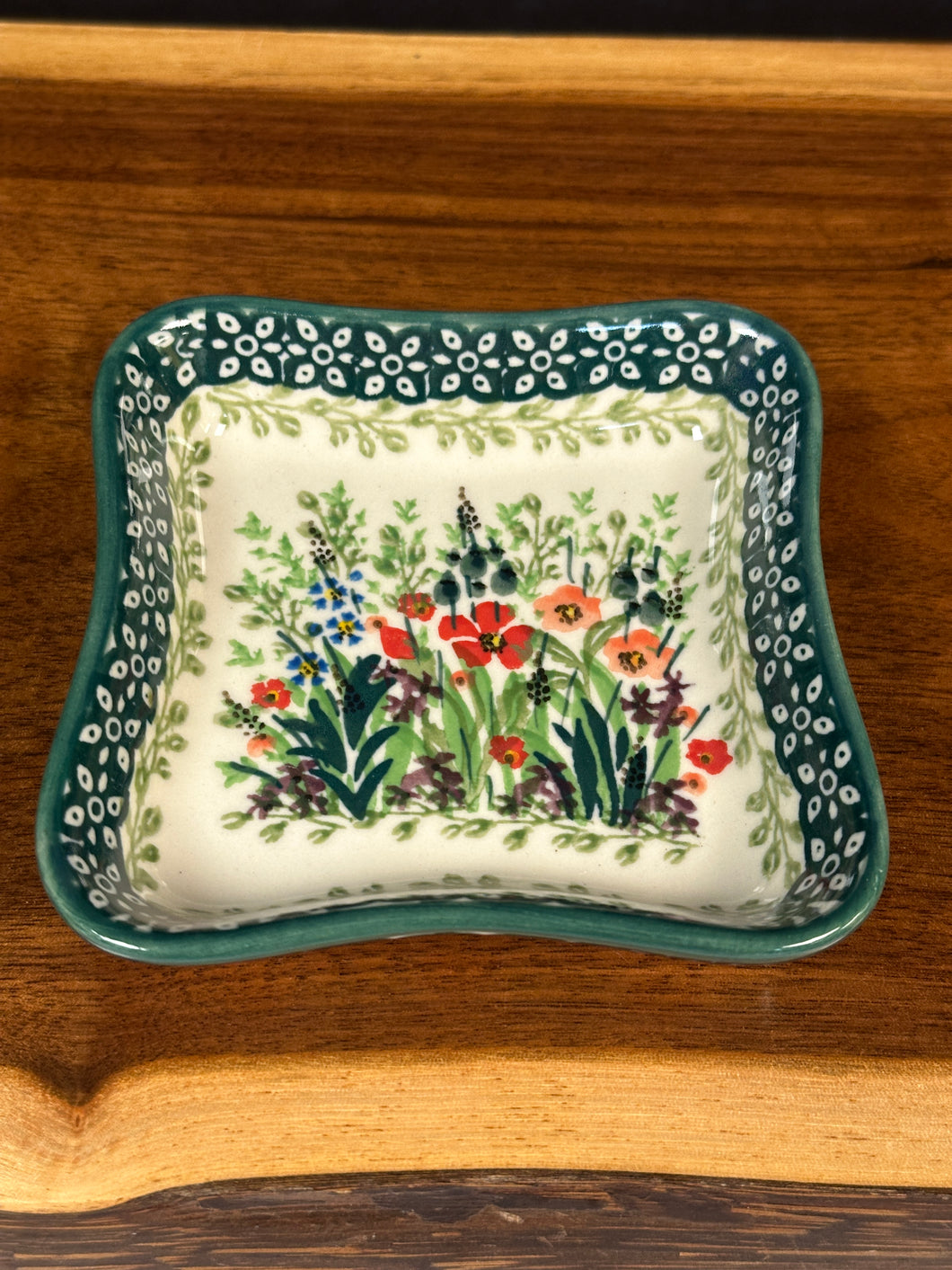 Fluted Dipping Dish - U4335