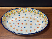 Load image into Gallery viewer, Baker, Oval 9.5&quot; - 1Qt. - Buttercup
