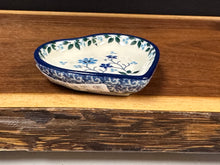Load image into Gallery viewer, Tea Bag Holder, Heart Shaped - Georgia Blue
