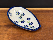 Load image into Gallery viewer, Spoon Rest - Lil Blossoms

