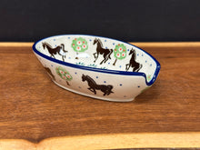 Load image into Gallery viewer, Spoon Rest, 3.25&quot; x 5&quot;, Brown Horse/Mackintosh

