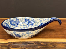 Load image into Gallery viewer, Ladle Rest 4.5” - Timeless Blue
