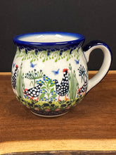 Load image into Gallery viewer, Mug, Bubble 12 oz - Unikat Polka Chicken
