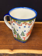 Load image into Gallery viewer, Mug, XL Square Coffee Kalich - Gingerbread House
