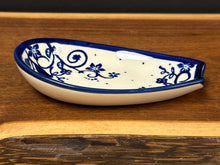Load image into Gallery viewer, Spoon Rest - Blue Ivy
