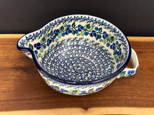 Load image into Gallery viewer, Bowl, Batter 1 Qt. - Blue Berries
