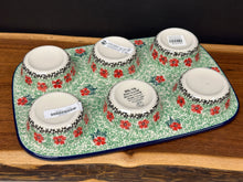 Load image into Gallery viewer, Muffin Pan - Maraschino
