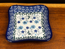 Load image into Gallery viewer, Fluted Dipping Dish - Georgia Blue
