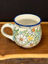 Load image into Gallery viewer, Mug, Bubble 12 oz. - Manufaktura - Daisy Chain
