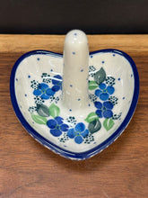 Load image into Gallery viewer, Ring Holder - Blue Phlox
