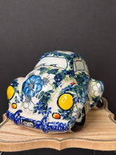 Load image into Gallery viewer, VW Bug Car - Powder
