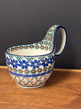 Load image into Gallery viewer, Bowl, Loop Handle Soup - Primrose
