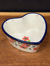 Load image into Gallery viewer, Bowl, Heart Shaped Ramekin 4&quot; x 4&quot; - Poppy Seed

