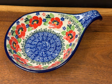 Load image into Gallery viewer, Ladle Rest 4.5” - Danish Garden
