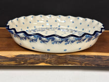 Load image into Gallery viewer, Pie Plate, Fluted 10&quot; - White Poppy

