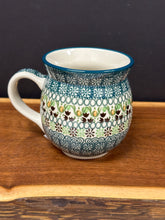 Load image into Gallery viewer, Mug, Bubble 16 oz - Mint Chip
