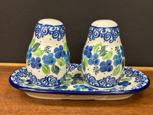 Load image into Gallery viewer, Salt &amp; Pepper Set - Blue Phlox
