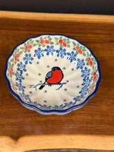 Load image into Gallery viewer, Bowl, Scalloped 4.5&quot; - U5179
