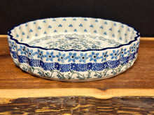 Load image into Gallery viewer, Fluted Quiche , 7.75&quot; W - Bluebird Vines
