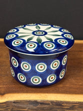 Load image into Gallery viewer, Butter Bell - Peacock
