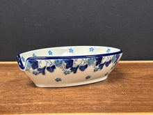 Load image into Gallery viewer, Spoon Rest - White Poppy
