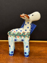 Load image into Gallery viewer, Moose, Figurine - Morris
