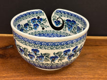 Load image into Gallery viewer, Yarn Bowl - Winter Viola
