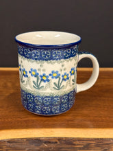 Load image into Gallery viewer, Mug, Straight 8 oz - Blue Spring Daisy
