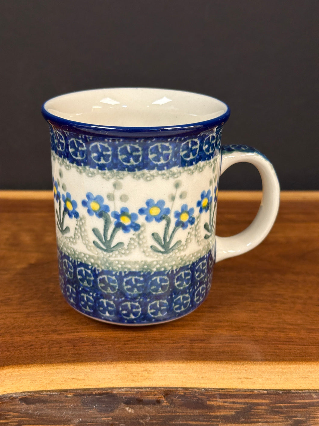 Mug, Straight 8 oz - Blue Spring Daisy