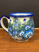 Load image into Gallery viewer, Mug, Bubble 12 oz - Unikat Blue &amp; White Delight
