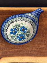 Load image into Gallery viewer, Ladle Rest 4.5” - Morning Glory
