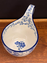 Load image into Gallery viewer, Bowl, Loop Handle Soup - Timeless Blue
