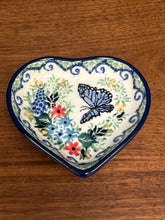 Load image into Gallery viewer, Tea Bag Holder, Heart Shaped - U4600
